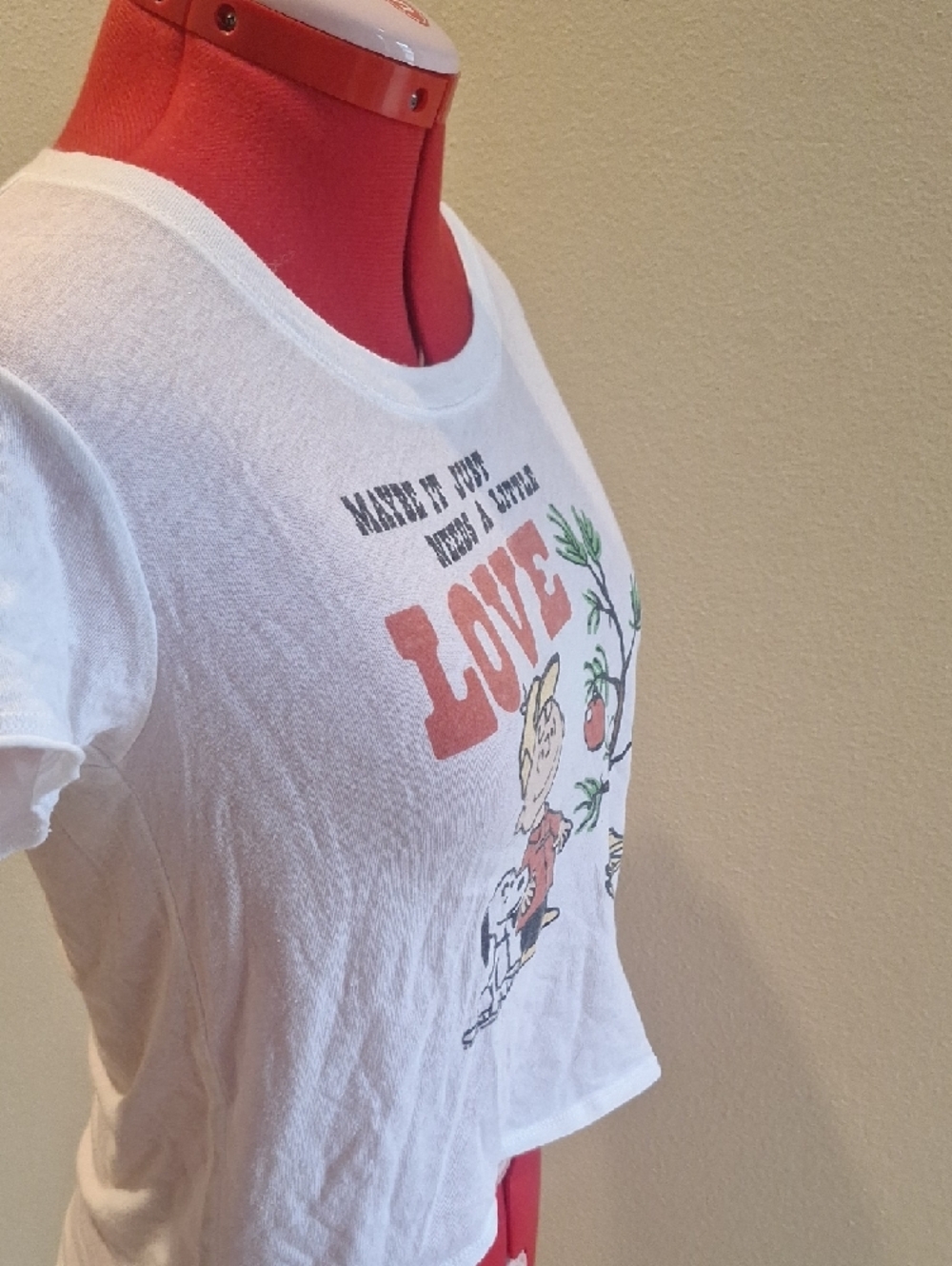 Abercrombie & Fitch White Kids Peanuts 'LOVE' Graphic Tee Size 12 - Picture 4 of 9